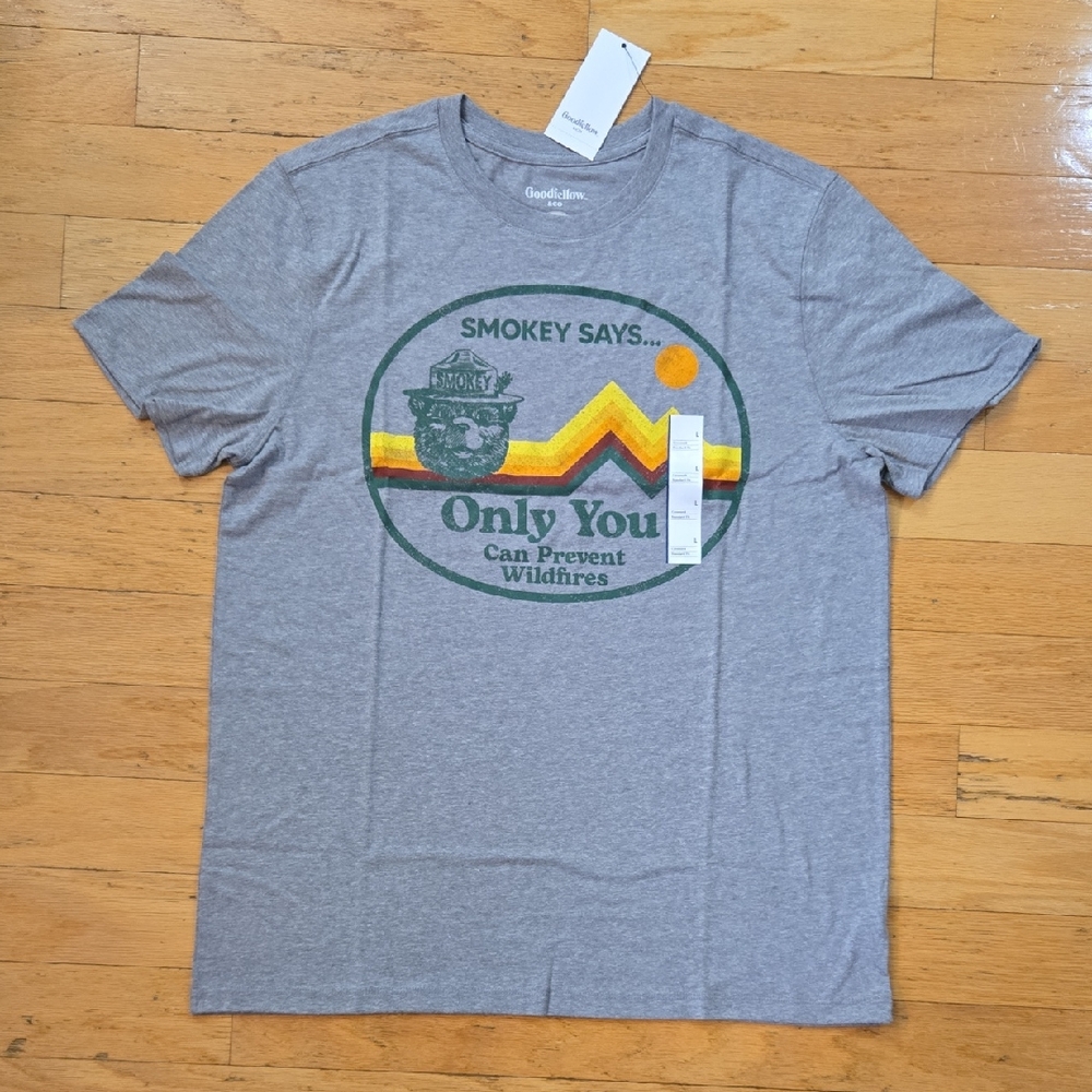 Goodfellow & Co. Mens Large Gray Smokey the Bear T-Shirt - Short Sleeve Crew